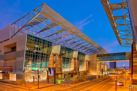 Phoenix event center - Your guide to Game On Expo 2024 in Phoenix: Tickets, guests, discounts. The three-day gaming and anime event has leveled up in size and moved to a bigger location at the Phoenix Convention Center ...
